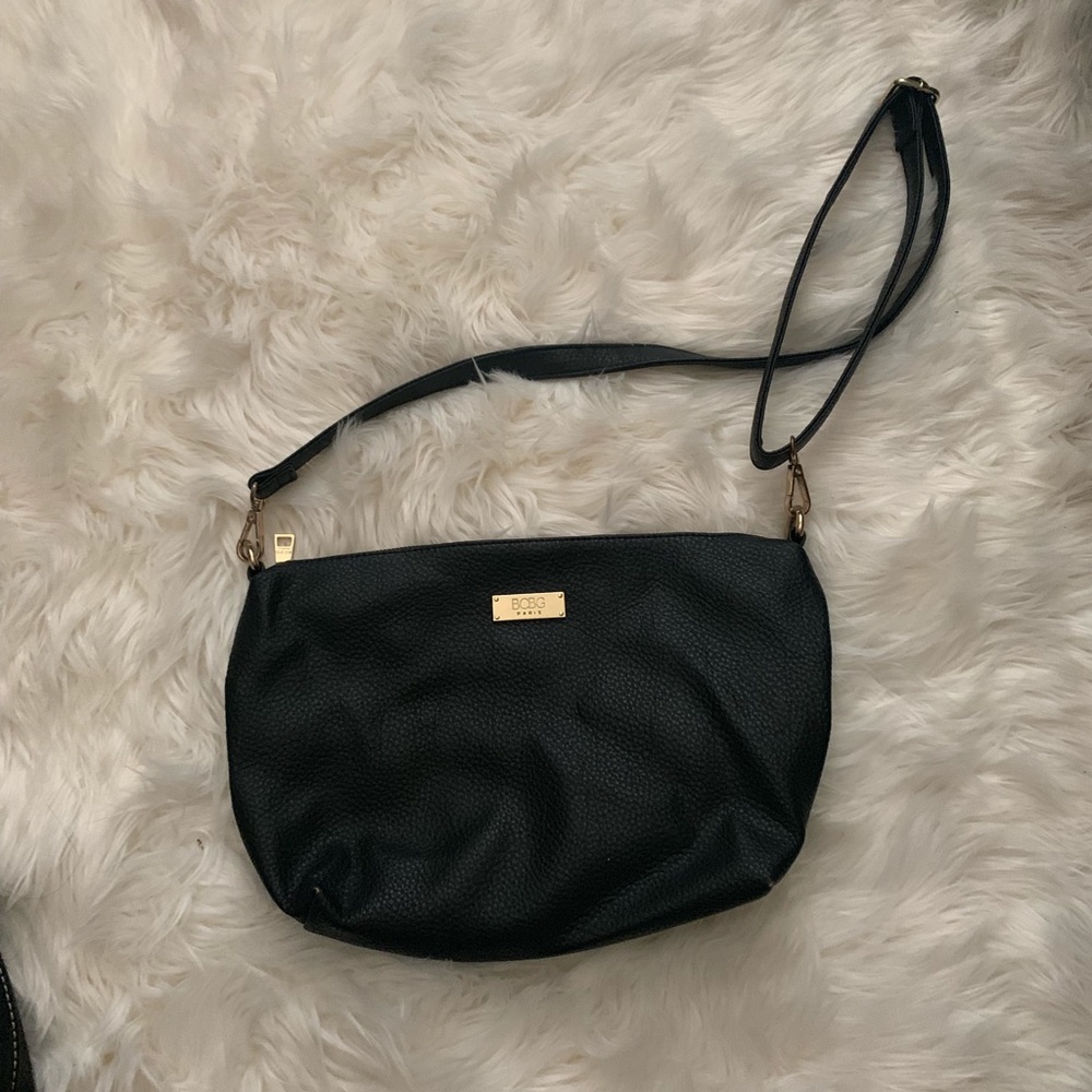 BLACK BCBG CROSSBODY